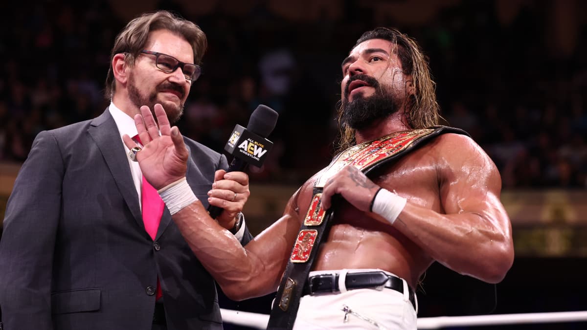 Tony Schiavone interviewing Andrade El Idolo
