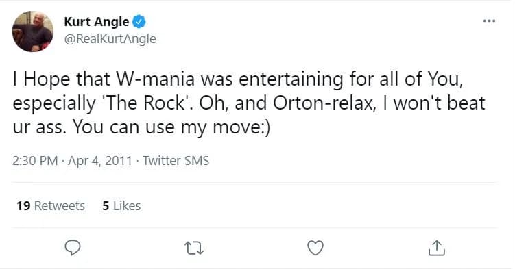 Angle tweet 2011