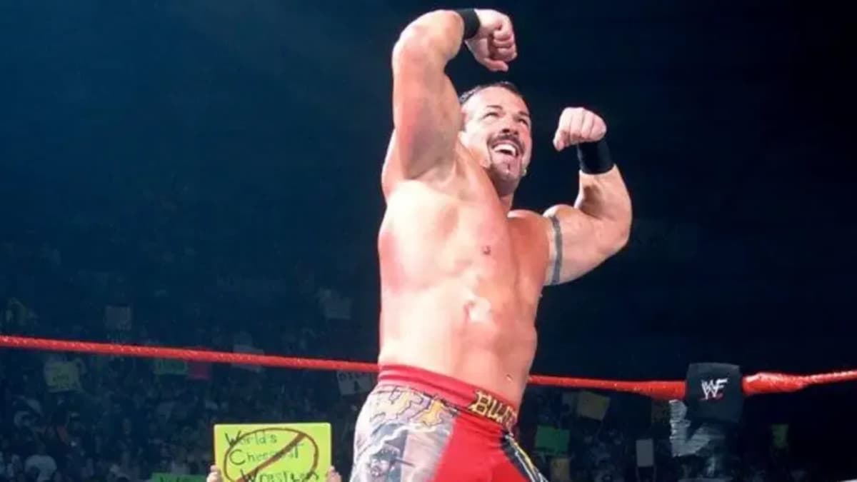 Buff Bagwell flexing on WWE Raw