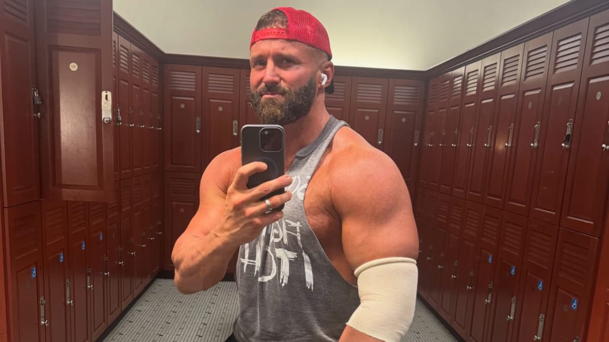 Matt Cardona taking a selfie with a torn triceps