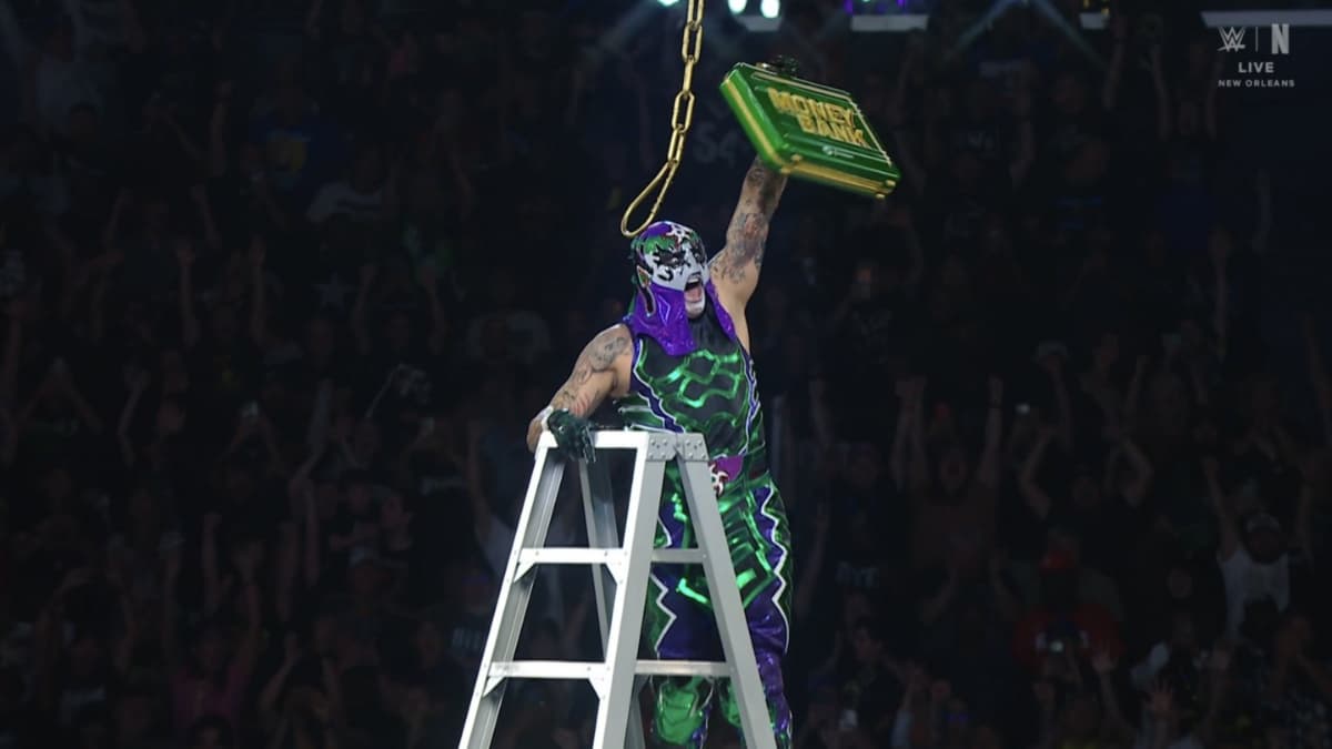 Penta winning Money In The Bank 