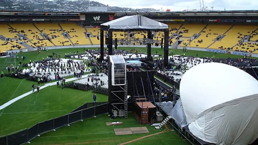 Road to wwe wrestlemania 22 tour