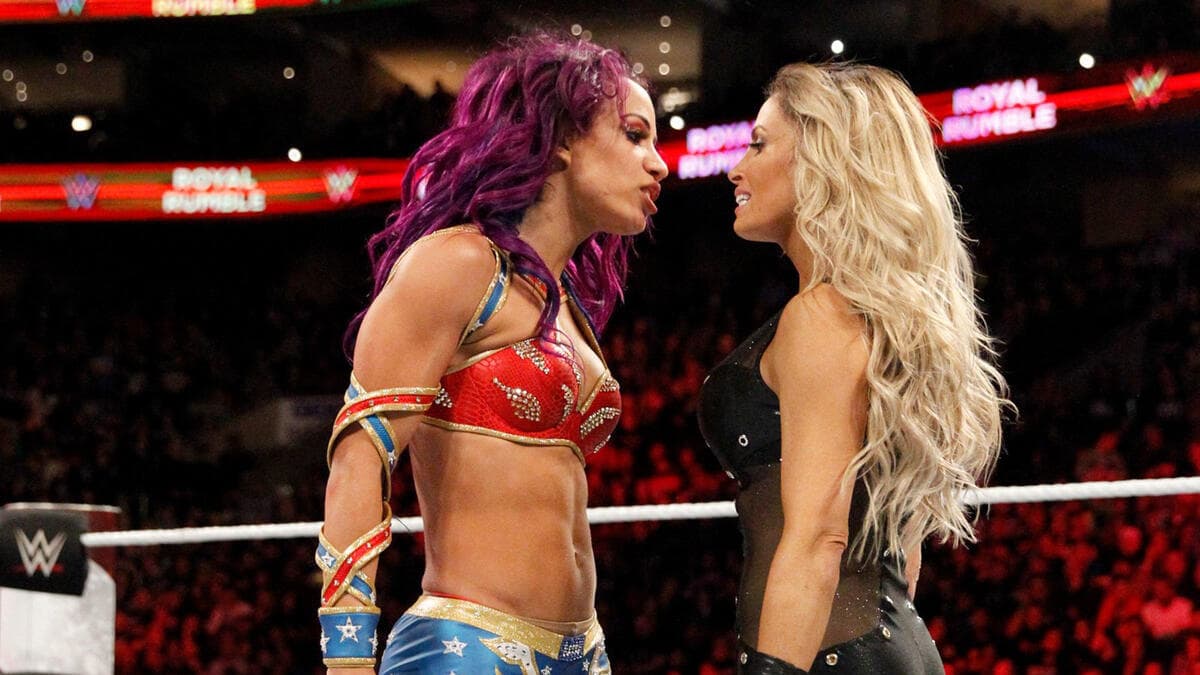 Sasha Banks and Trish Stratus face to face at WWE Royal Rumble 2018