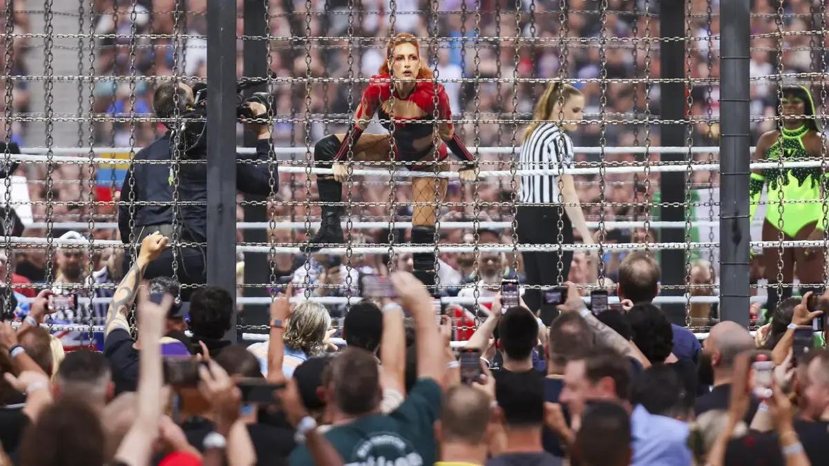 Becky Lynch February 2024 Elimination Chamber entrance.jpeg