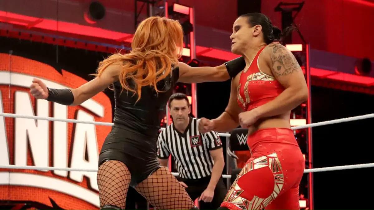 Becky Lynch vs Shayna Baszler WWE WrestleMania 36.jpg