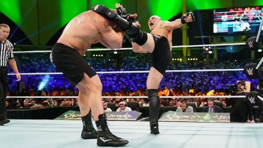 Cain Velasquez Brock Lesnar Crown Jewel.jpg