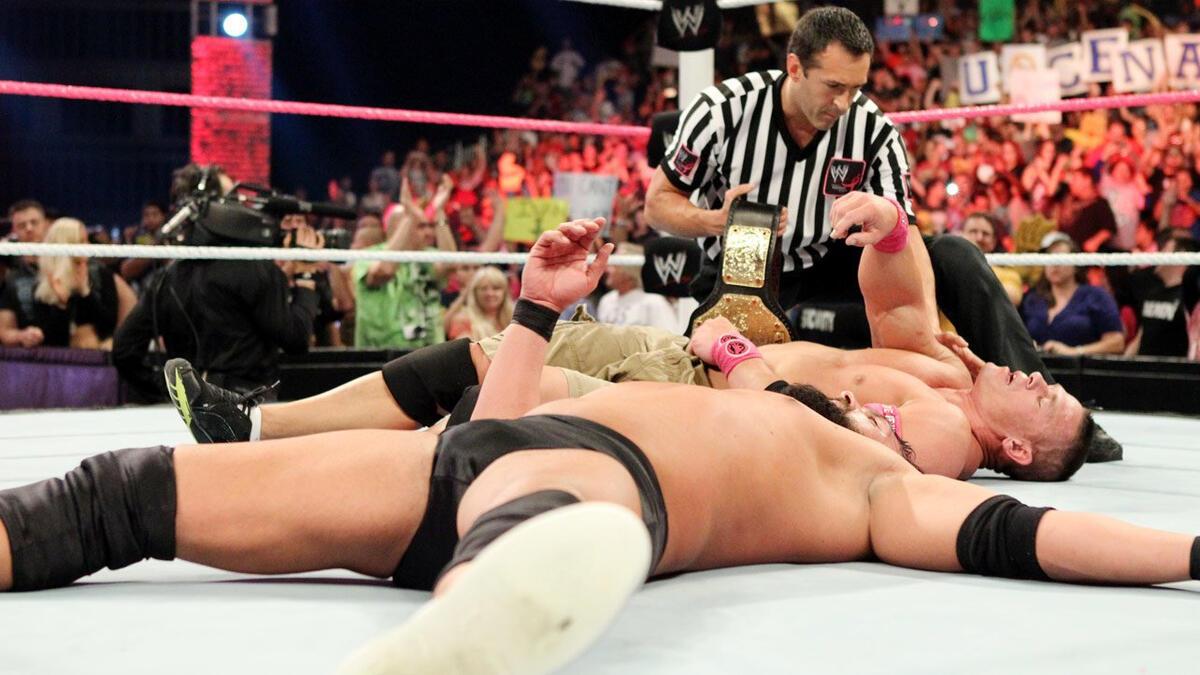 Damien Sandow lying down on October 23, 2013 episode of WWE Raw