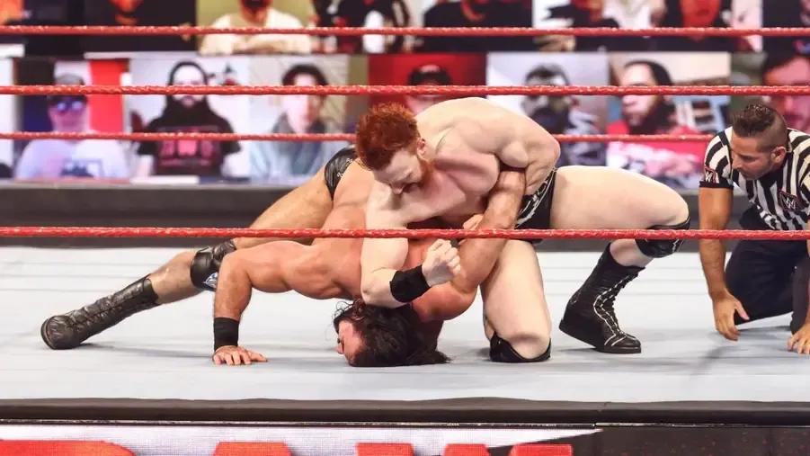 Drew McIntyre v Sheamus- WWE Monday Night Raw- March 2021.jpg