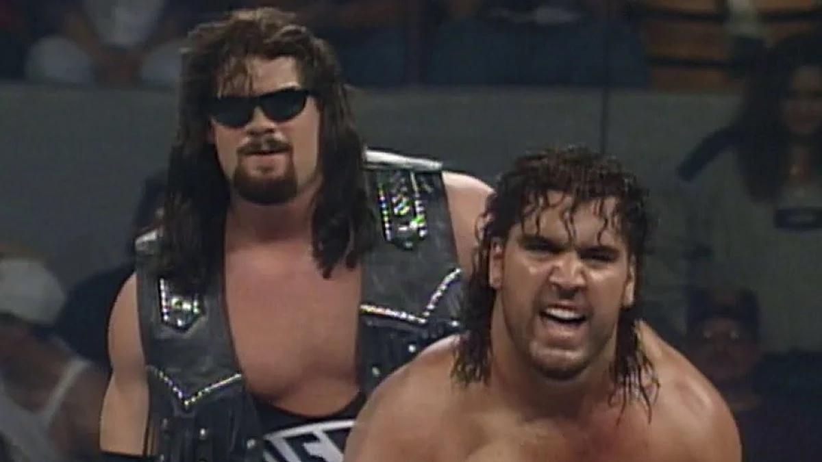 Fake Diesel and Fake Razor Ramon posing