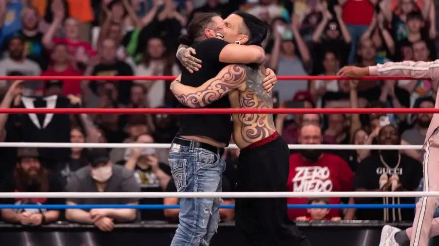 Hardys hug April 2023.jpg