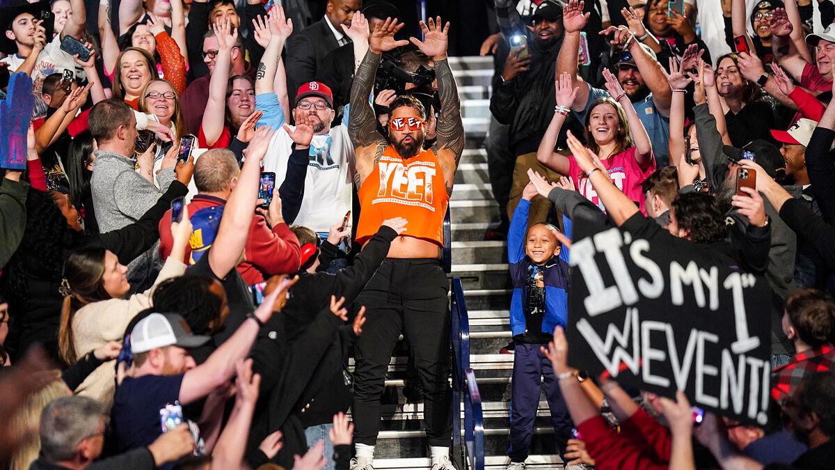 Jey Uso YEETING in the crowd on WWE Raw in February 2025