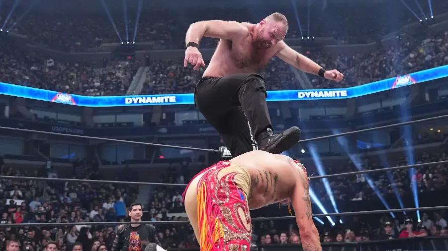 Jon Moxley September 2023 curb stomp.jpg