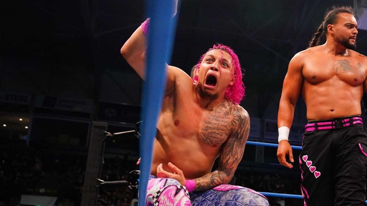 KC Navarro in pain learning against the rope at TNA Under Siege 2025