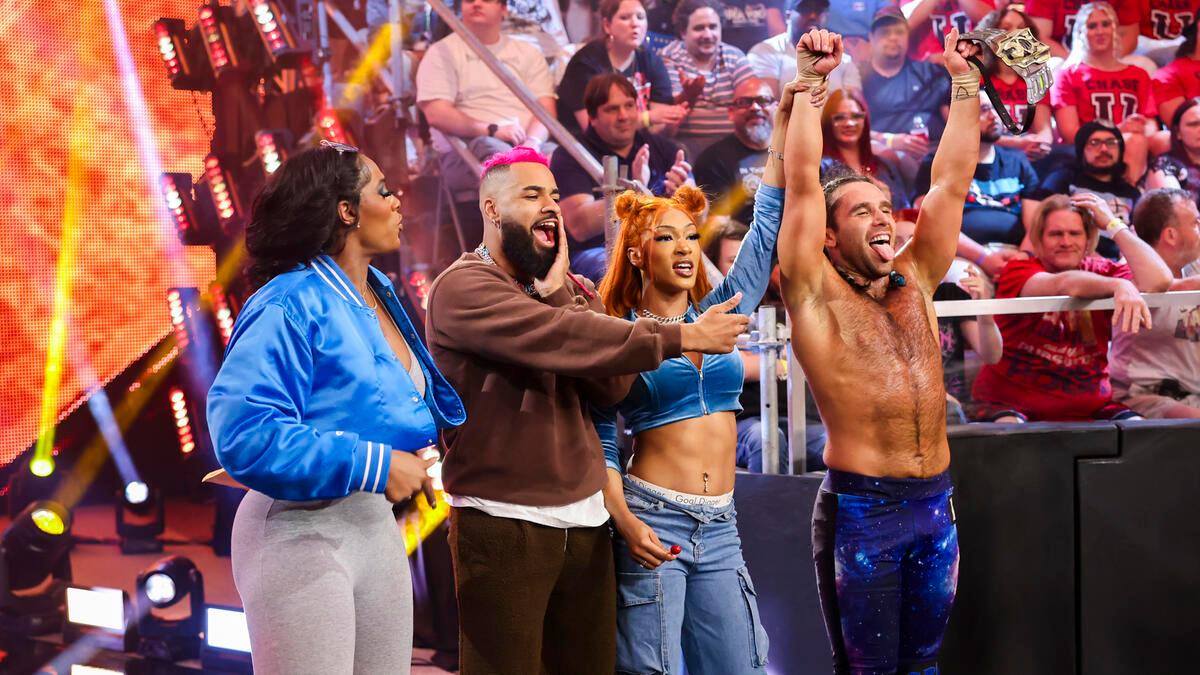 Noam Dar, Jakarta Jackson, Oro Mensah, and Lash Legend celebrating a Dar win on WWE NXT