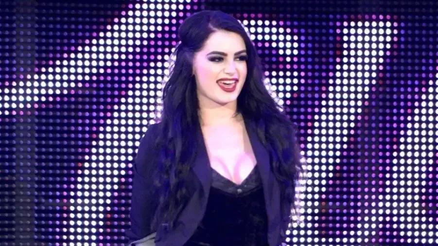 Paige WWE -1-.jpg