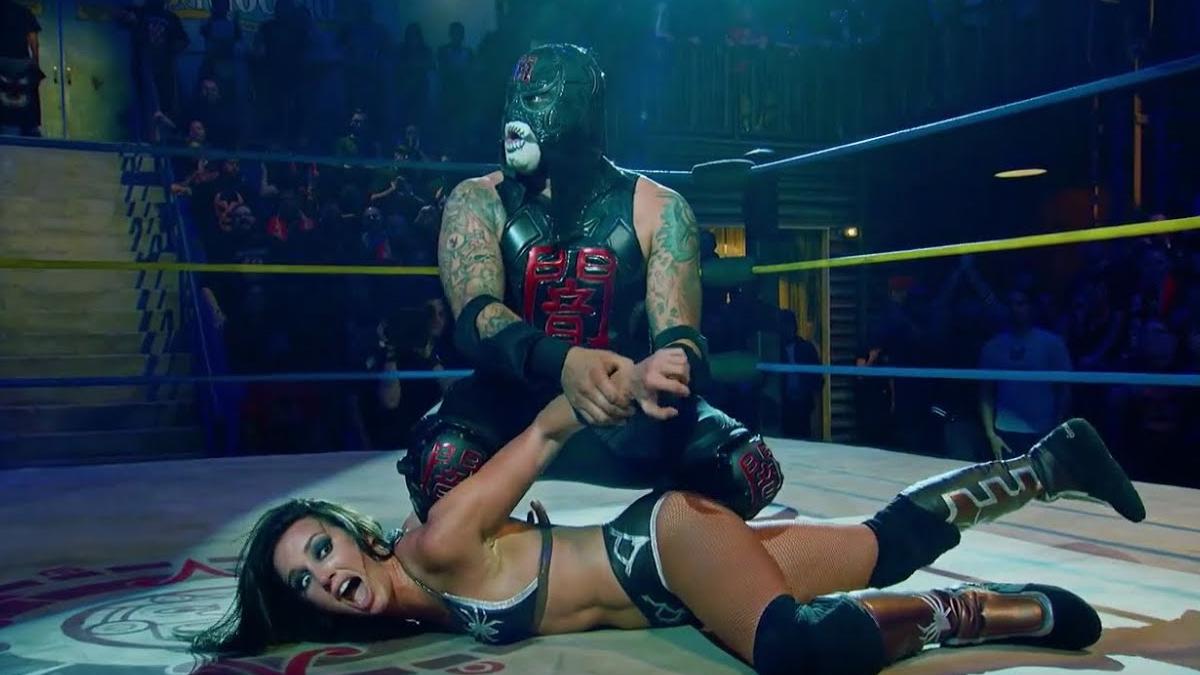 Penta and Chelsea Green in Lucha Underground