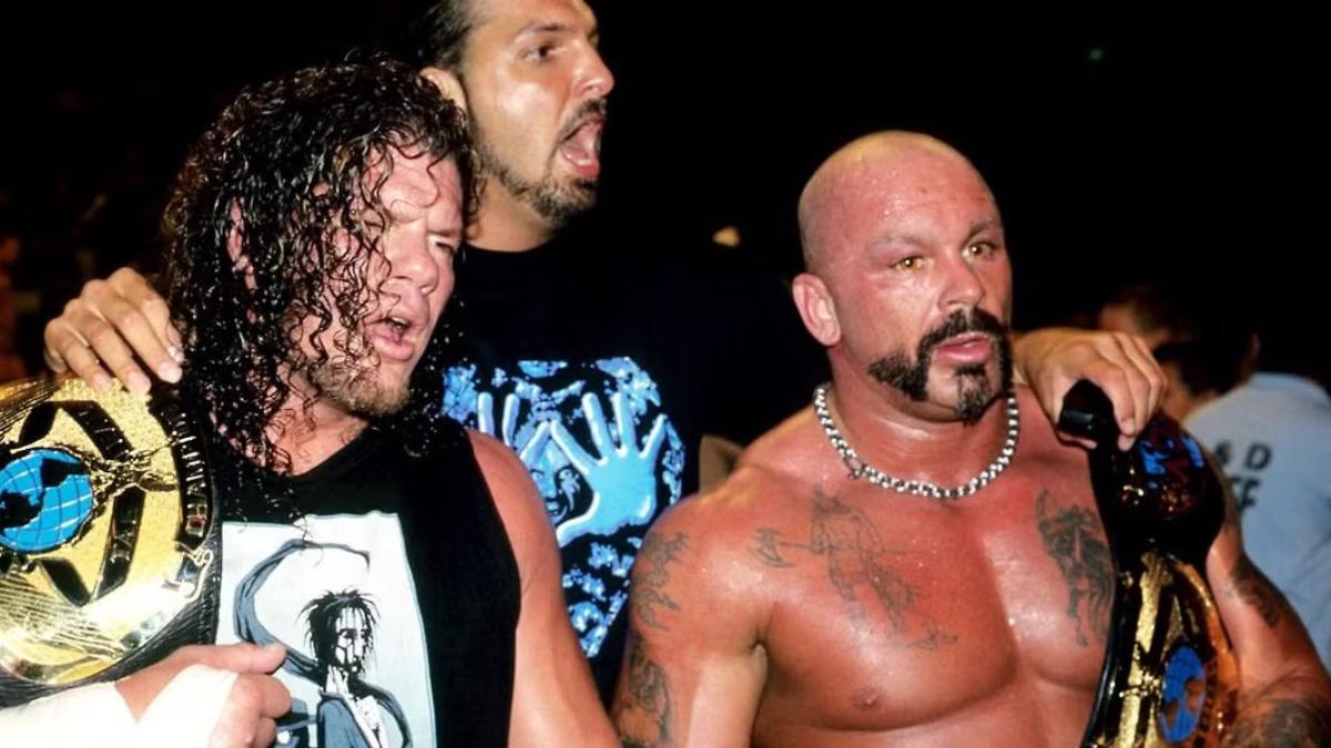 Perry Saturn with Raven and Chris Kanyon