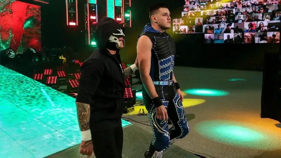 Rey Dominik Mysterio SummerSlam 2020.jpg