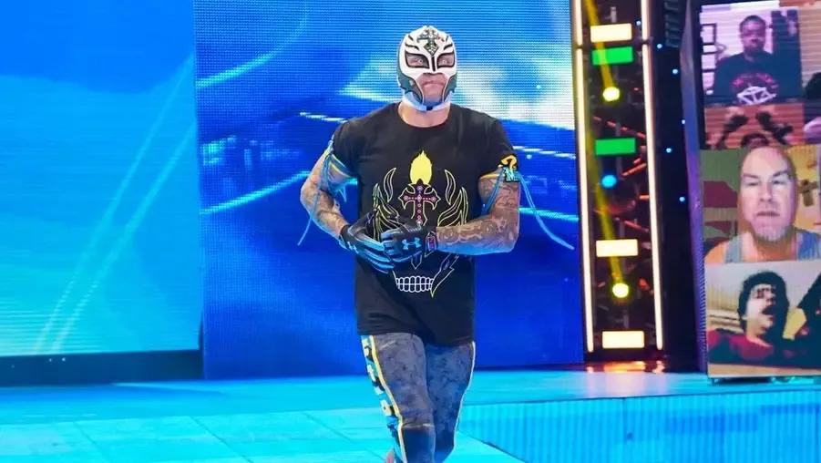 Rey Mysterio- WWE SmackDown- May 2021.jpg