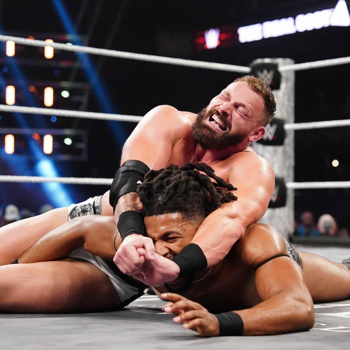 Ridge Holland with Trick Williams in a Crossface