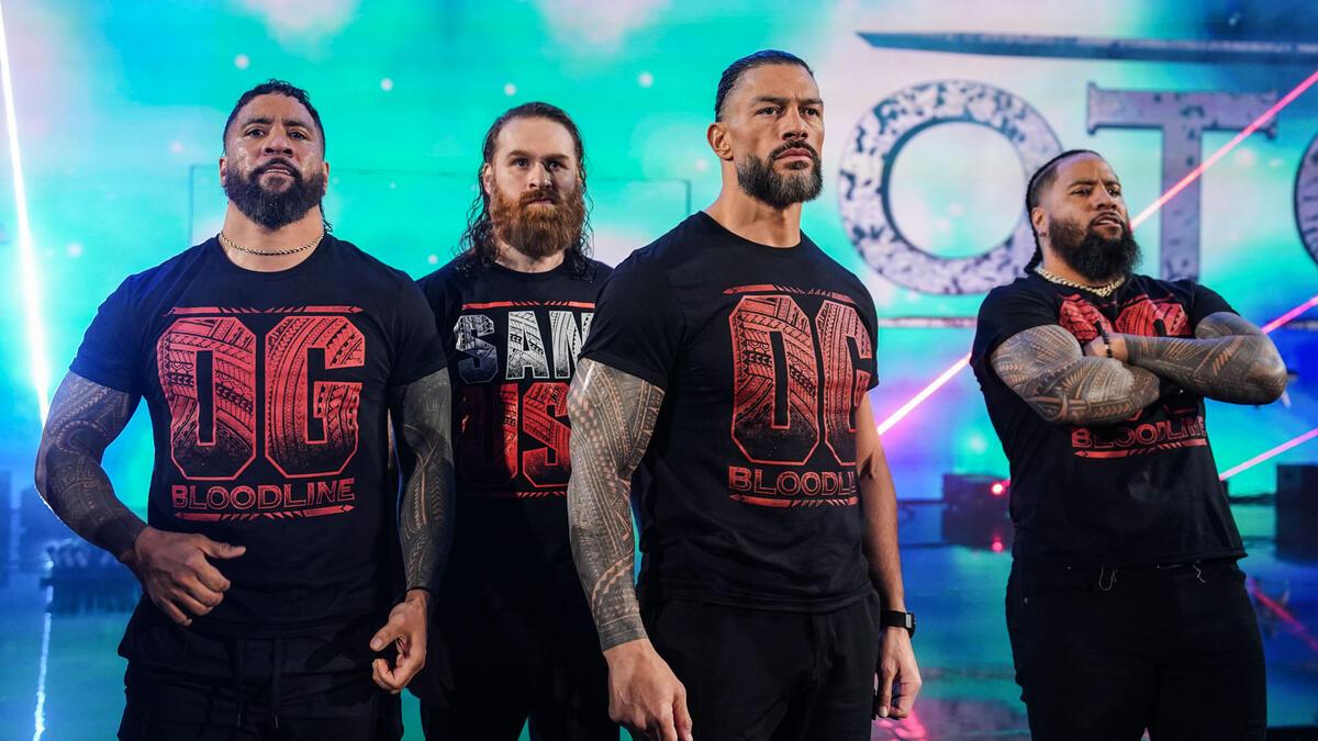 Roman Reigns with Sami Zayn and The Usos at a November 2024 episode of WWE SmackDown