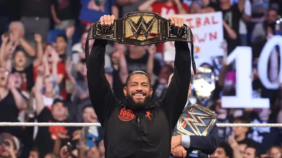 Roman Reigns grinning June 2023.jpg