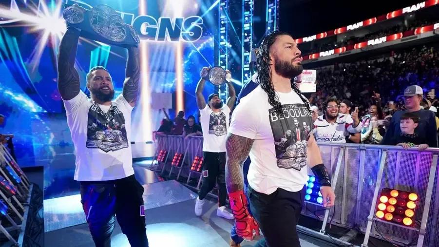 Roman Reigns- The Usos- WWE Raw- September 2021.jpg