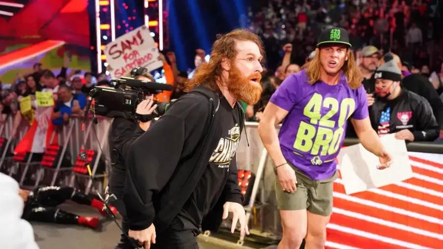 Sami Zayn April 2023 Matt Riddle.jpg