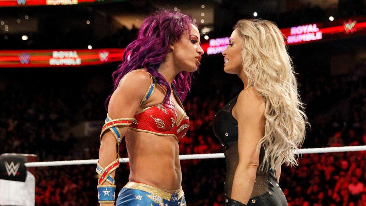 Sasha Banks and Trish Stratus face to face at WWE Royal Rumble 2018