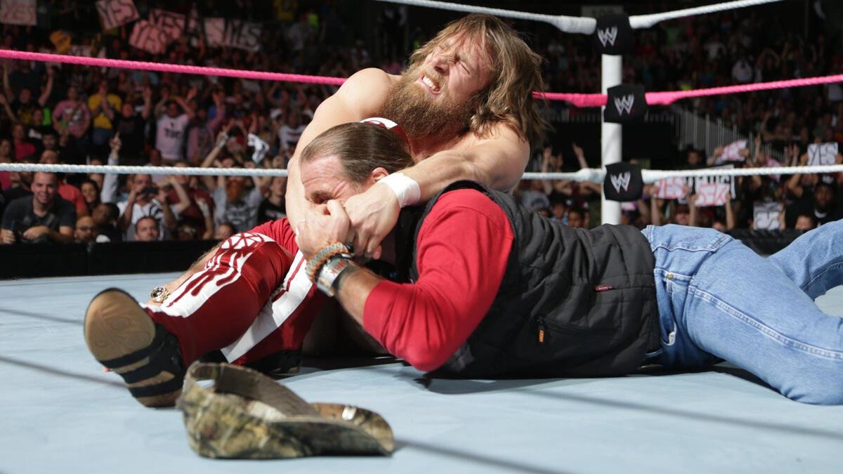 Daniel Bryan with a Crossface on Shawn Michaels on October 28, 2013 episode of WWE Raw