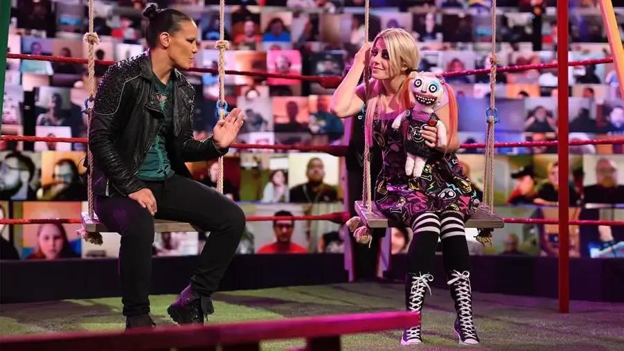 Shayna Baszler- Alexa Bliss- WWE Raw- June 2021.jpg