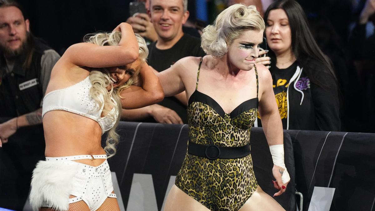 Toni Storm grabs Mariah May by the hair during their match at AEW Revolution 2025