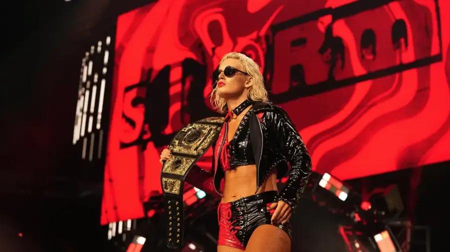 Toni Storm September 2022 belt.png