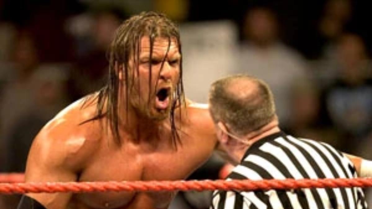 Triple H shouting at Earl Hebner on December 27, 2004 episode of WWE Raw