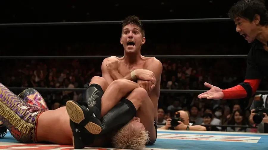 Zack_Sabre_Jr._Kazuchika_Okada_901x506.jpeg