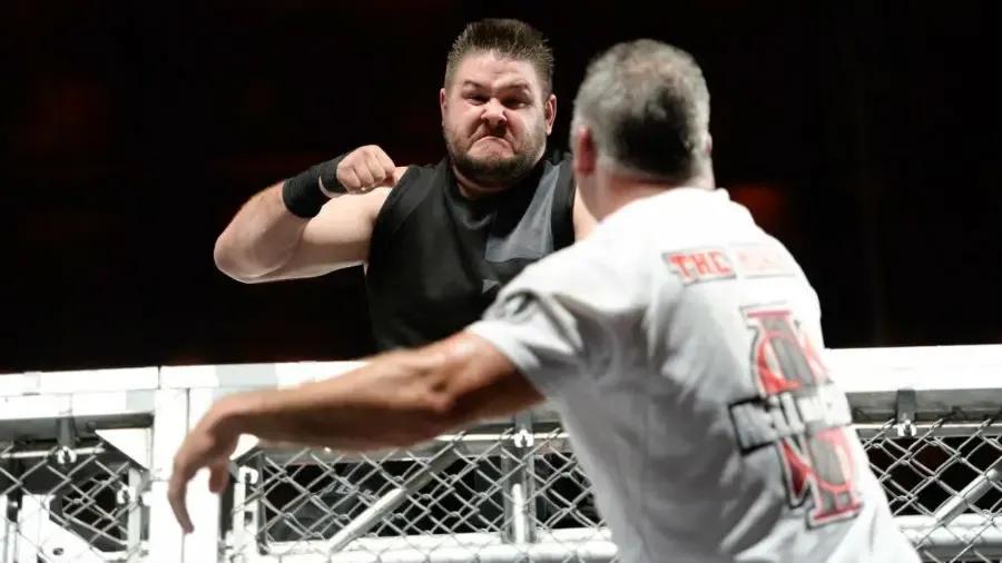 https://cultaholic.com/files/images/002e2b83182d5c7a2ff4a2c1b9148193838eabbc-Kevin-Owens-Shane-McMahon.jpg