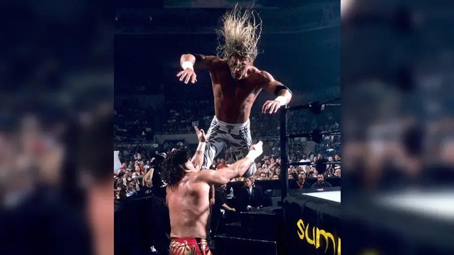 https://cultaholic.com/files/images/3a8045dd12df0cfee6737ba74c67d7a231cd6930-edge-eddie-guerrero-summerslam-2002.jpg