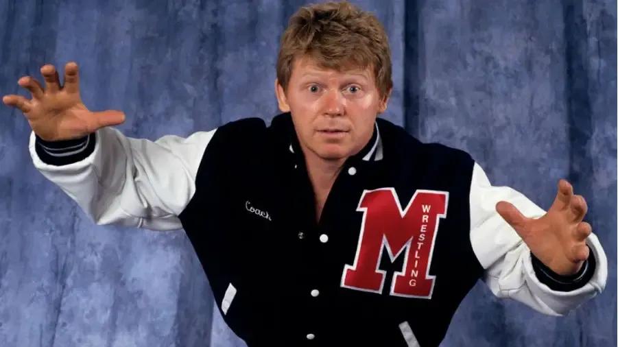 https://cultaholic.com/files/images/438292c55a6ed9130f752598ef53cf6b21bda237-bob-backlund.jpg