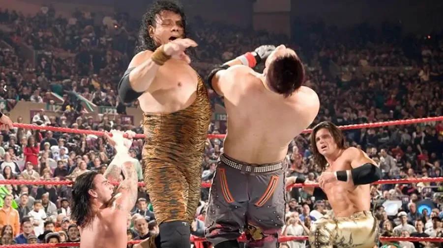 https://cultaholic.com/files/images/48b2483bf24f174819a491322e8ac2629fc6196e-jimmy-snuka-royal-rumble-2008.jpg