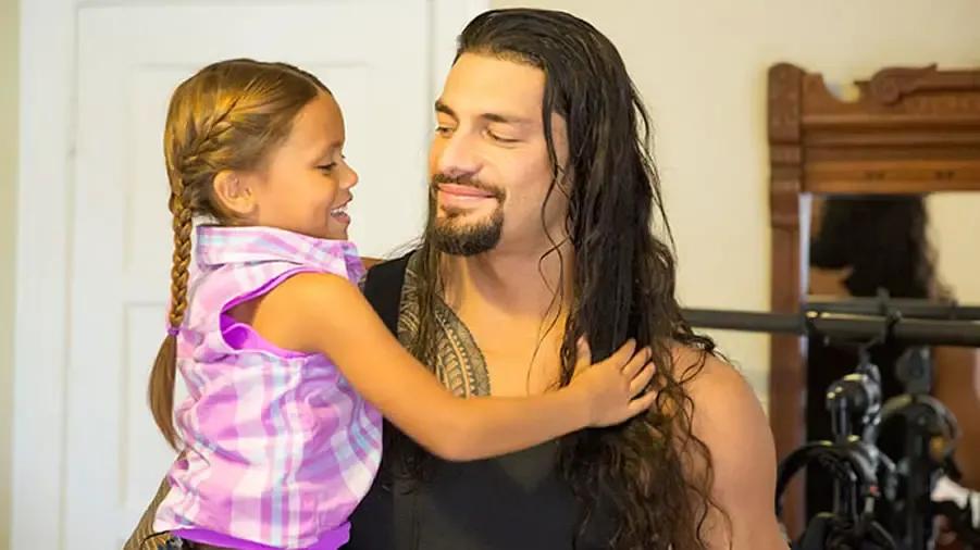 https://cultaholic.com/files/images/59f4255fac0c6d10990dae0b5b1d40c40996ccad-roman-reigns-daughter.jpg