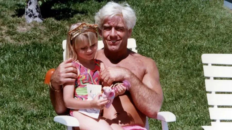 https://cultaholic.com/files/images/5e53426883fd4807d8429ab621c743e6af5df3e7-Ric-Flair-2.jpg