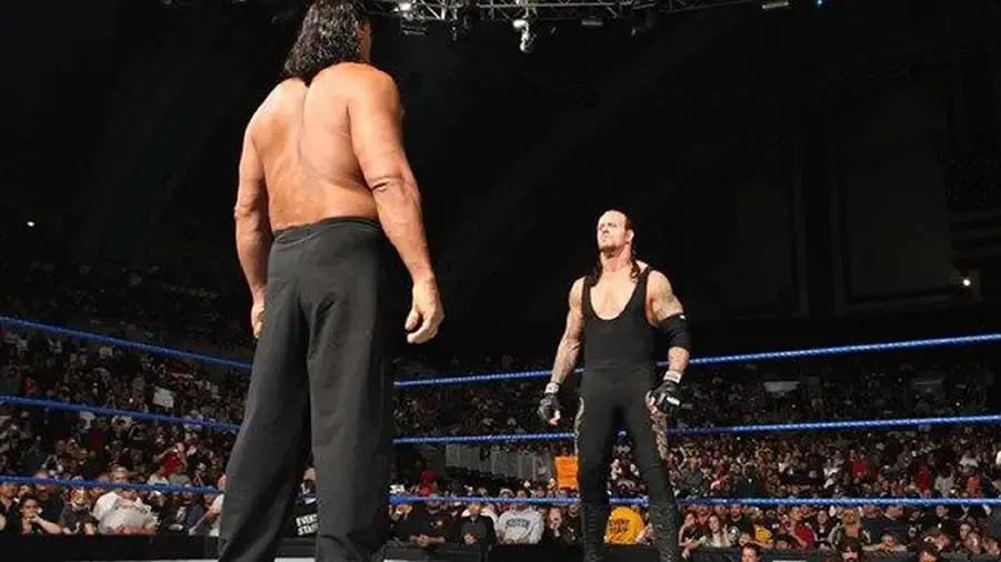 https://cultaholic.com/files/images/716d738fc2955f3fceeb94a9aab60c0d1dd4f4a4-THE-UNDERTAKER-GREAT-KHALI.jpg