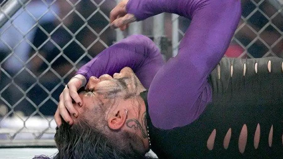 https://cultaholic.com/files/images/8a401df0b3fcb131386ae762cd11b1ba4c59da73-jeff-hardy-cage.jpg