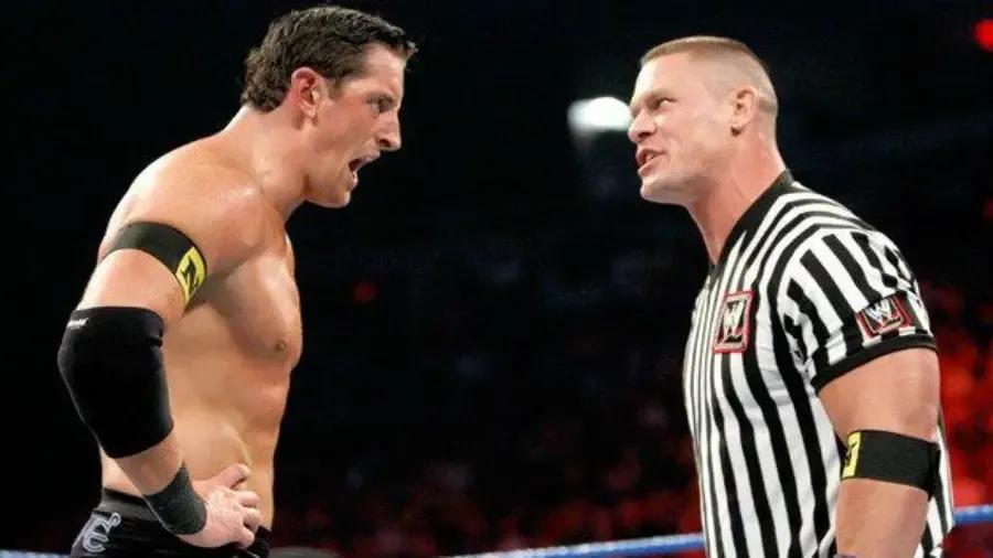 https://cultaholic.com/files/images/a80509ddb466bee12fc629cabb585e7888c26eb9-Wade-Barrett-John-Cena.jpg