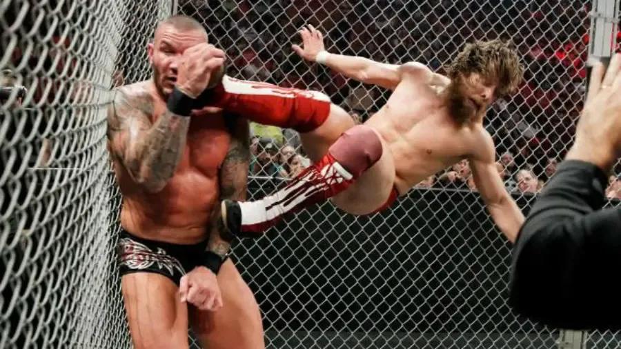 https://cultaholic.com/files/images/ecd526bf85eebcc356fdc082ae1cdc907b44f47c-Randy-Orton-Daniel-Bryan.jpg