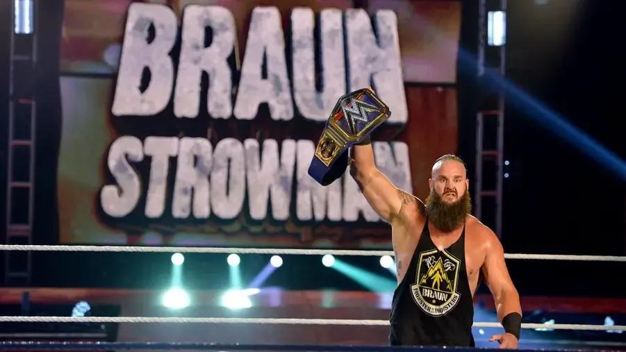 strowman universal title.jpg