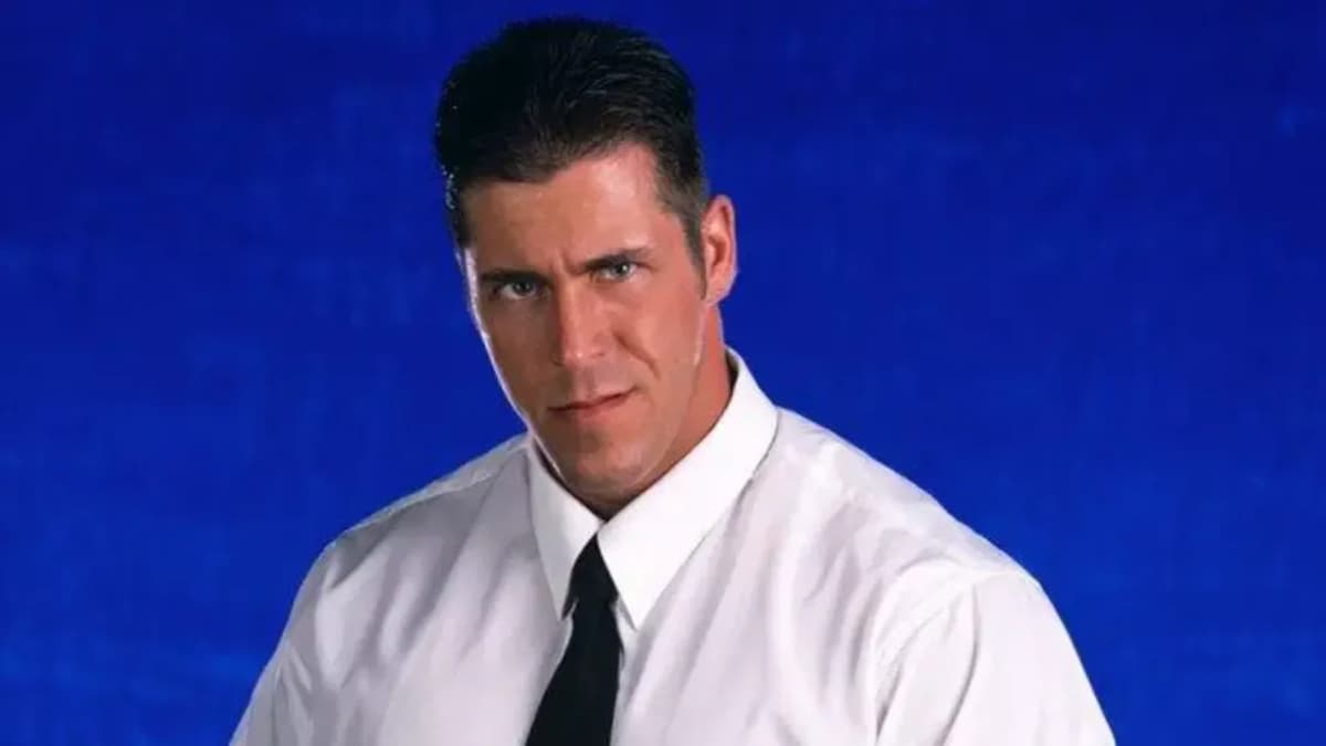Steven Richards in his Right to Censor gear of a white shirt and black tie
