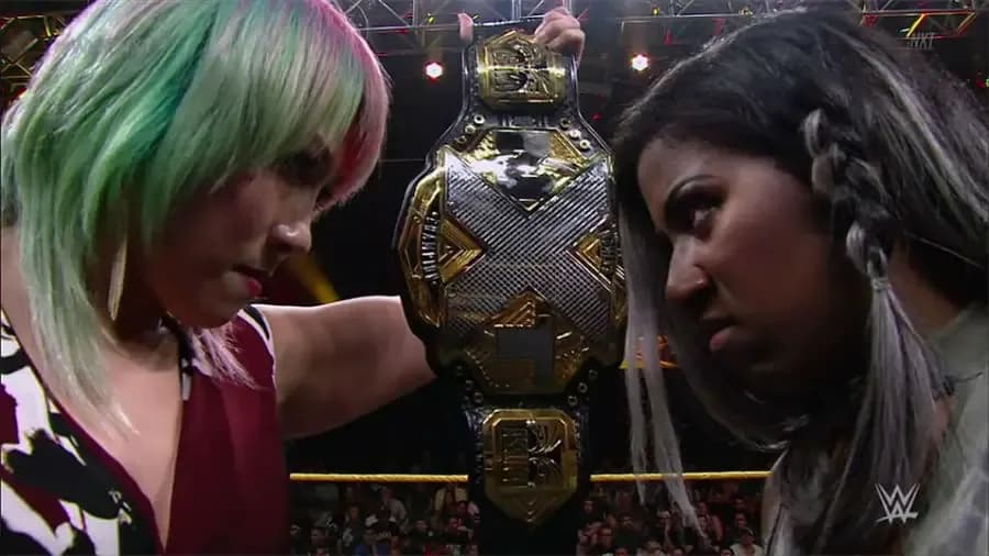 https://cultaholic.com/files/images/83562f4ea424129d0ef5fec5a58967b1371b4a1c-Asuka-Ember-Moon-1.jpg