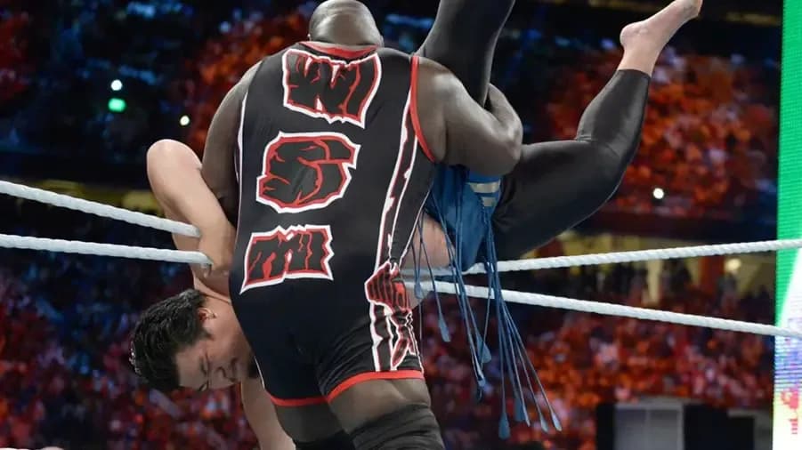 https://cultaholic.com/files/images/98fc0f2ad24b6bf32e5f10bae69eb3d5f9a3b437-sumo-mark-henry-greatest-royal-rumble.jpg