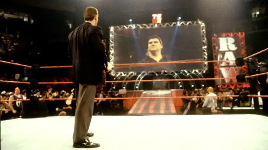https://cultaholic.com/files/images/b77895271ddef555f08bc424915e0cdc39ca0e26-Vince-McMahon-Shane-McMahon.jpg